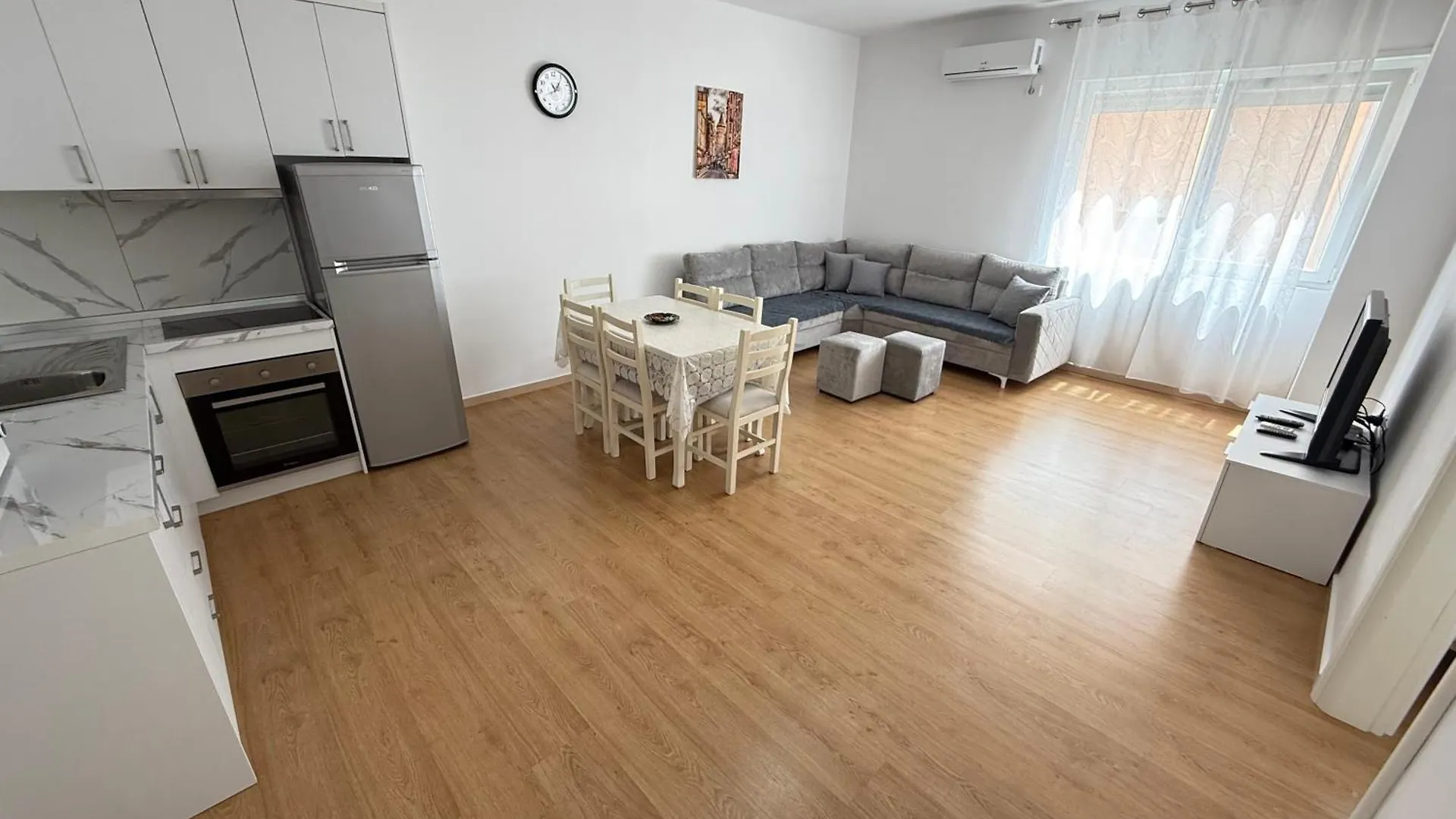 Bluewave Apartment Polisi i Vogel